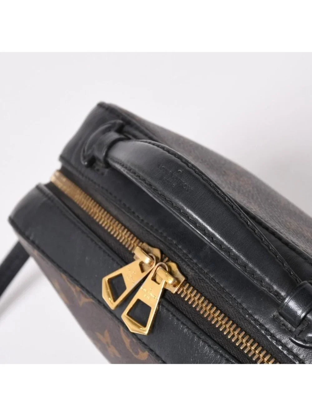 Louis Vuitton Saintonge Shoulder Bag Monogram Canvas Noir Calfskin Double